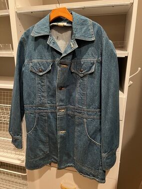 Levi's Blue Denim Shirt Jacket - Lightweight Layering Coat